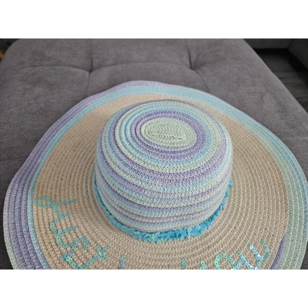 Beach Hat 